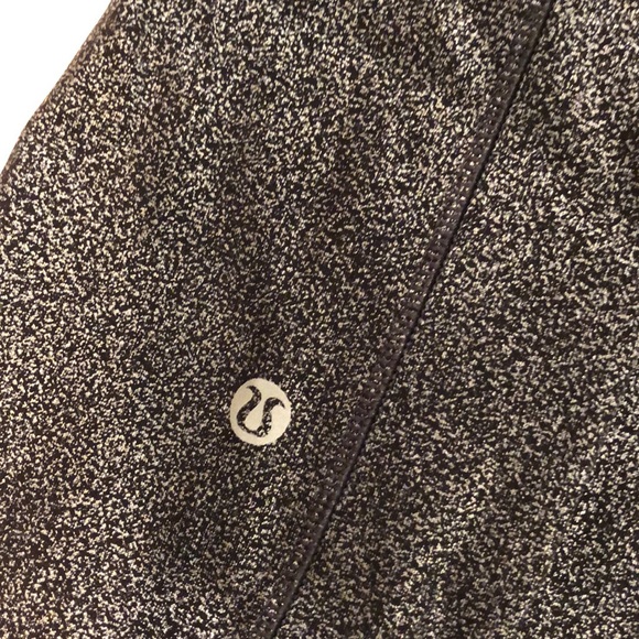 Lululemon sped Up Tight Luminosity - Picture 2 of 3